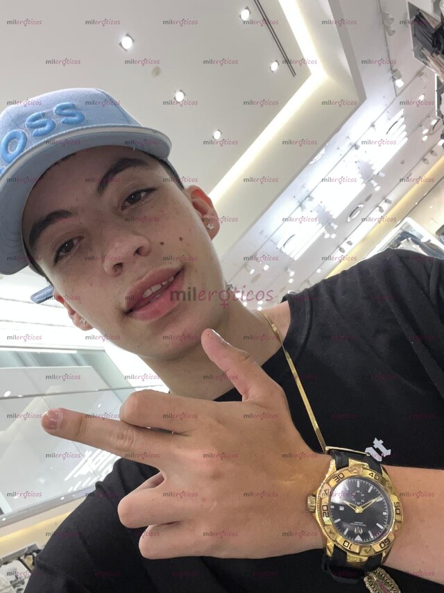 FOTOS DE CHICO ESTUDIANTE. RECIÉN LLEGADO A MÉXICO