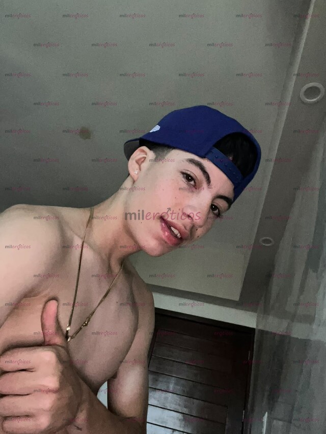 FOTOS DE CHICO ESTUDIANTE. RECIÉN LLEGADO A MÉXICO