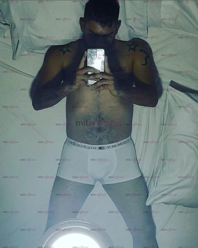 FOTOS DE HETERO VERGON ALTO GUAPO DE OJOS CLAROS BUEN SERVICIO PARCHADO