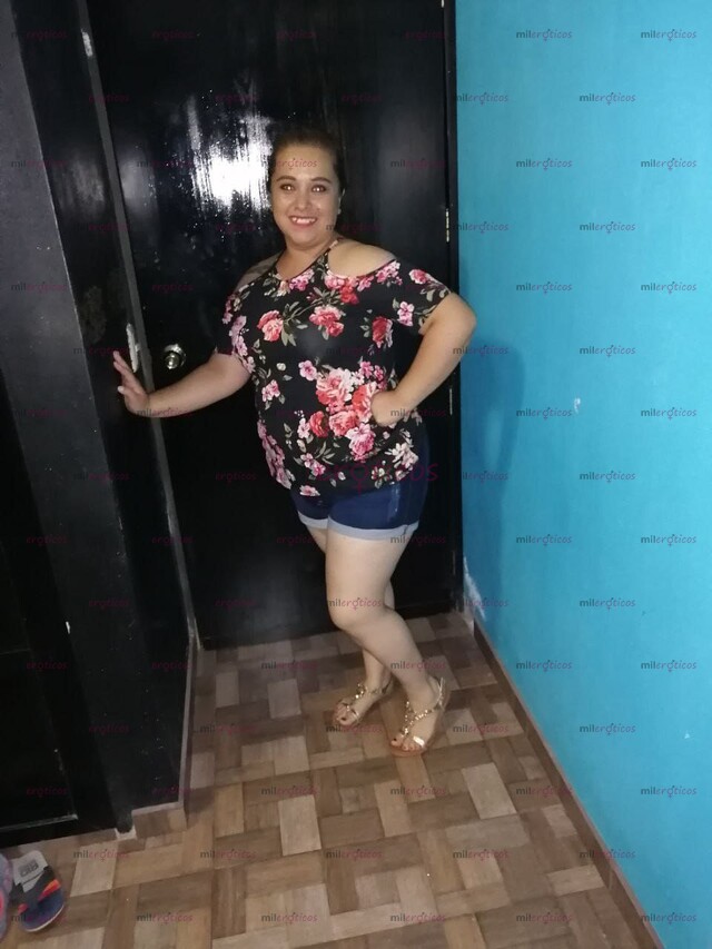 FOTOS DE MILF GORDIBUENA PARA CUMPLIR TUS FANTASÍAS MADURA COMPLACIENTE