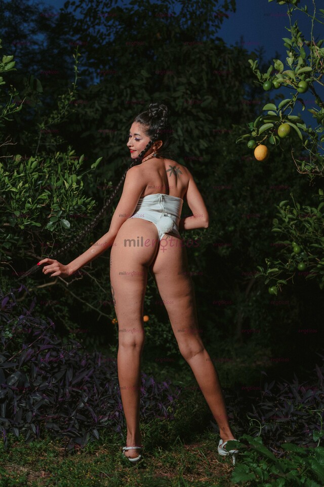 FOTOS DE KACHORRO ESCORT VIP BAILARINA EXÓTICA, FIRE PERFORMER, ACRÓBATA AÉREA