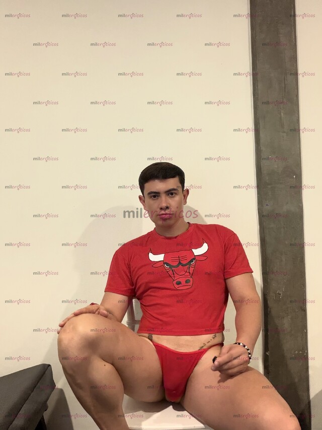 FOTOS DE JOVEN DISCRETO, EDUCADO, CALIENTE Y VARONIL