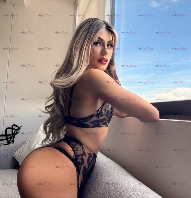 FOTOS DE ACTIVA DOMINANTE VERSATIL ROXANNA EN TRANSICIÓN SIN CIRUGÍA,NATURAL CON LUGAR