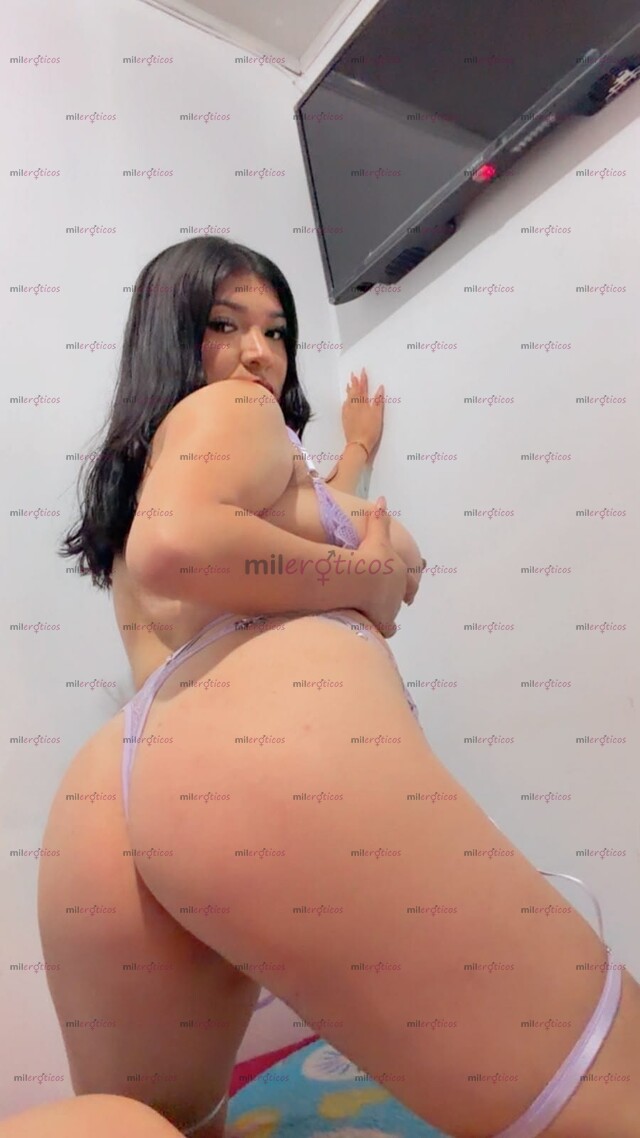 FOTOS DE DELICIOSA FLACA TETONA CON GANAS DE MUCHO SEXO