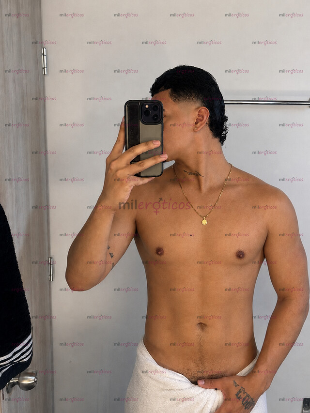 FOTOS DE PABLO PAISA FULL MORBO,DISPUESTO A COMPLACERTE Y CUMPLIR TODAS TUS FANTASÍAS