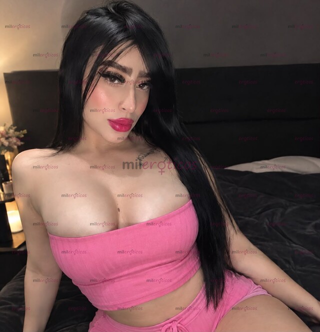FOTOS DE LIZZ JOVE HERMOSA CON CUERPO EXOTICO PEZONES PERFORADOS AGRADABLE Y DIVERTIDA