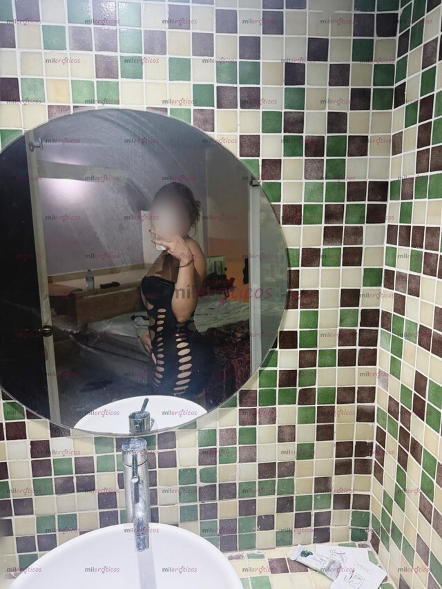 FOTOS DE SOY MUYY NALGONA DE RICAS TETAS, PARADITAS Y REDONDAS!