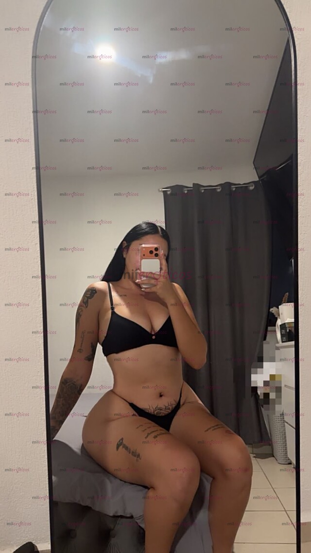 FOTOS DE HOLA MI AMOR SOY SARA UNA CHICA CULONA PELO NEGRO HÁBLAME MI AMOR
