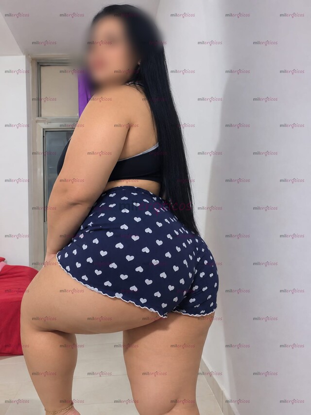 FOTOS DE LINDA CHICA CARIÑOSA AMABLE Y COMPLACIENTE CON UNA VAGINA APRETADITA