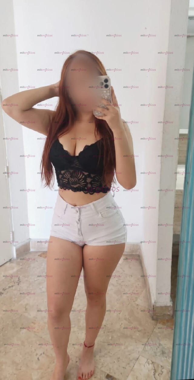 FOTOS DE CHICA LINDA TETONA , CARISMATICA DE 24 AÑOS