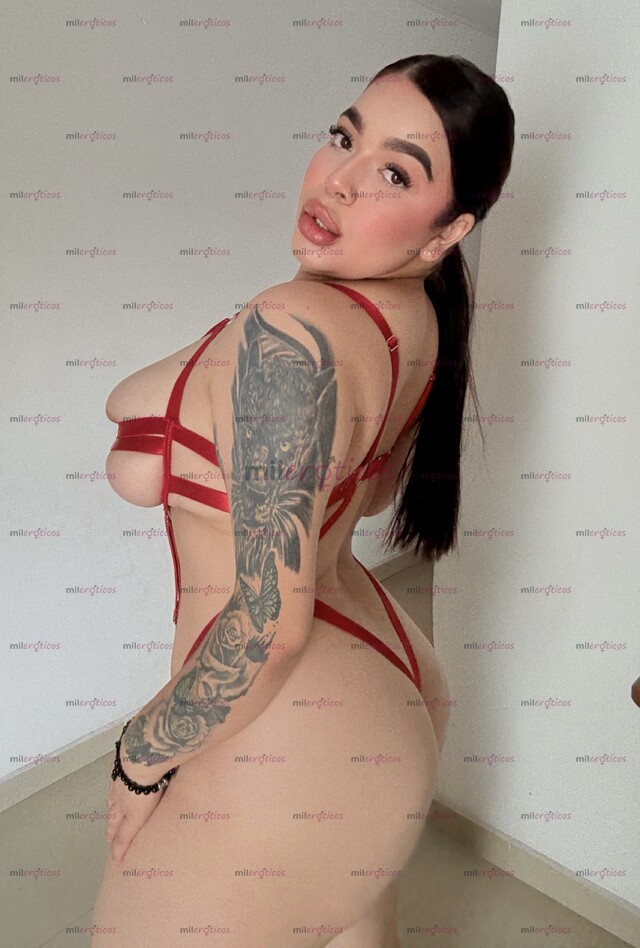 FOTOS DE LINDA PAISA CON UN CUERPO VOLUPTUOSO NATURAL PARA QUE DISFRUTES