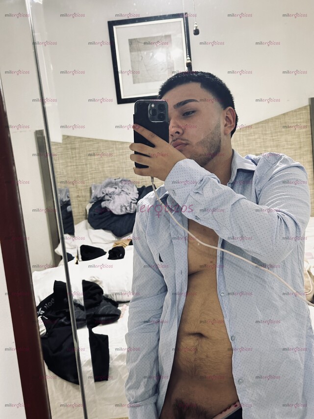 FOTOS DE HOMBRE VARONIL VELLUDO ATRACTIVO LISTO PARA COMPLACERTE