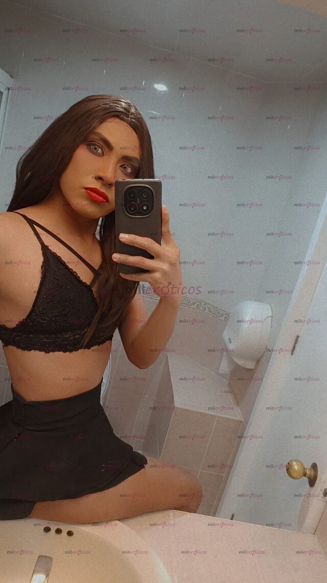 FOTOS DE NUEVA EN TU CIUDAD CHICA REAL CON LUGAR !