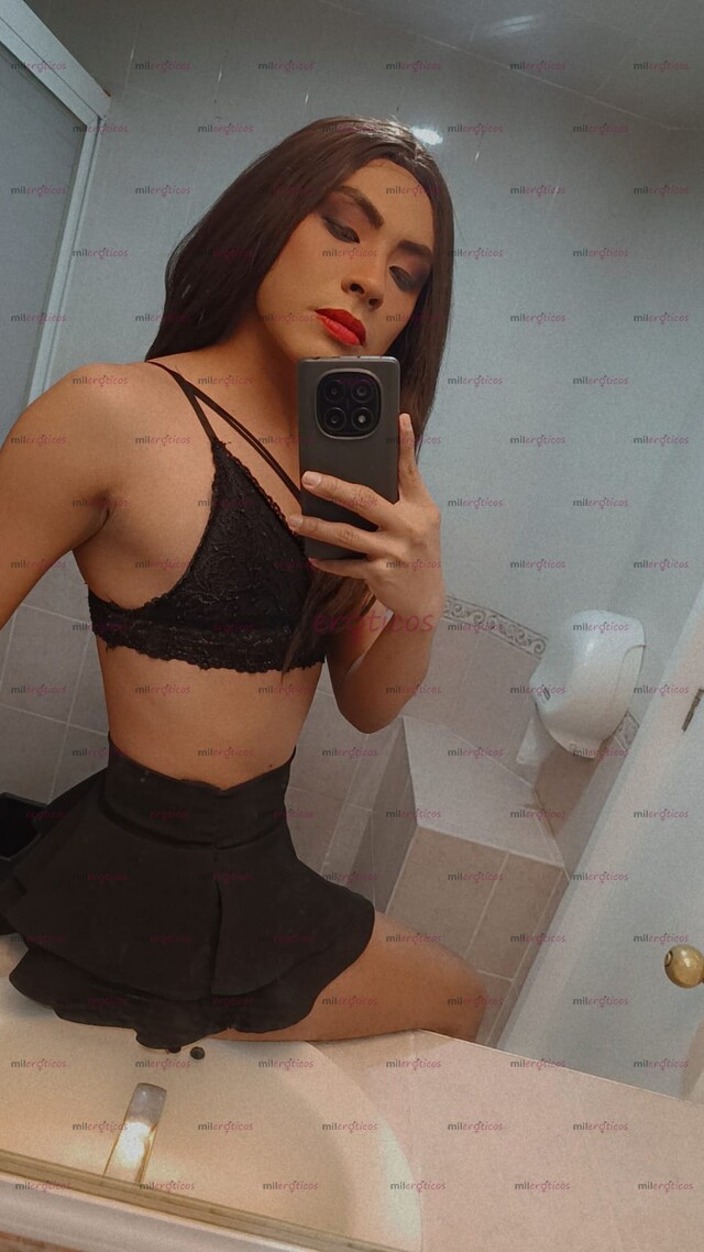 FOTOS DE NUEVA EN TU CIUDAD CHICA REAL CON LUGAR !