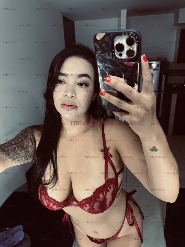 FOTOS DE LINDA UNIVERSITARIA SÚPER CALIENTE TETONA DELICIOSA