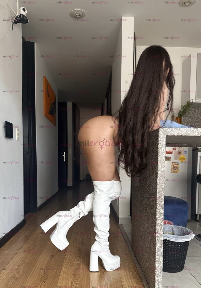 FOTOS DE UNA MUJER AUTÉNTICA, ELEGANTE Y ENCANTADORA, APTO PRIVADO, AGENDA TU CITA.
