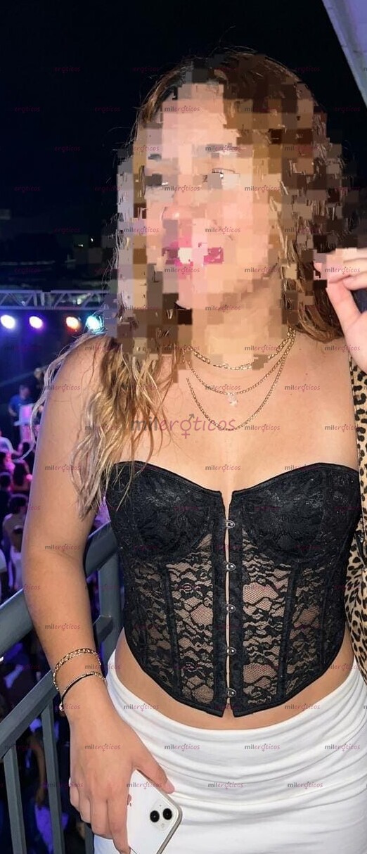 FOTOS DE CHINGA CURBY LINDA Y CALENTÉ PARA CUMPLIR TE FANTASÍAS