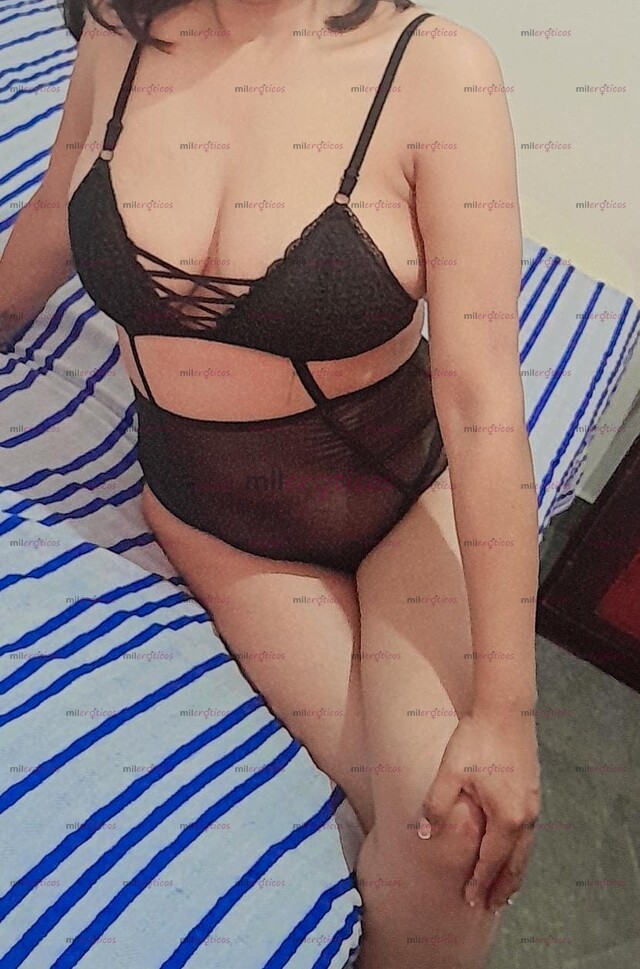 FOTOS DE PERLITA LINDA CHICA DELGADA Y CON UNAS TETAS INCREÍBLES