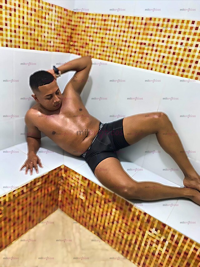 FOTOS DE ANTHONY MASAJISTA EROTICO VERGON EN BARRANQUILLA