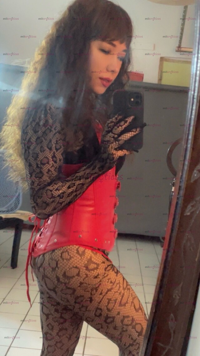 FOTOS DE KHALESSY HERMOSA TRANSEXUAL EN PLAYAS DE TIJUANA