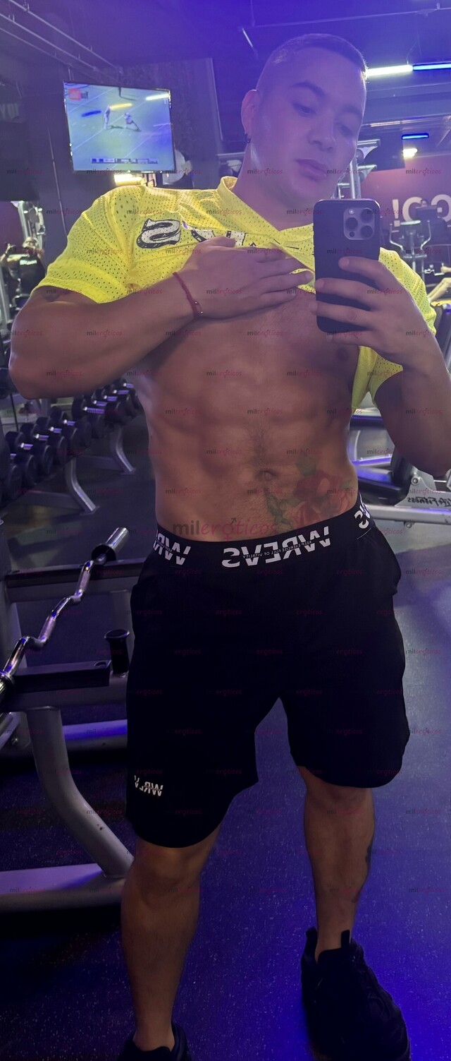 FOTOS DE HOLA MI NOMBRE ES ERIK 21 CM DE VERGA PARA TI NO TE ARREPENTIRAS