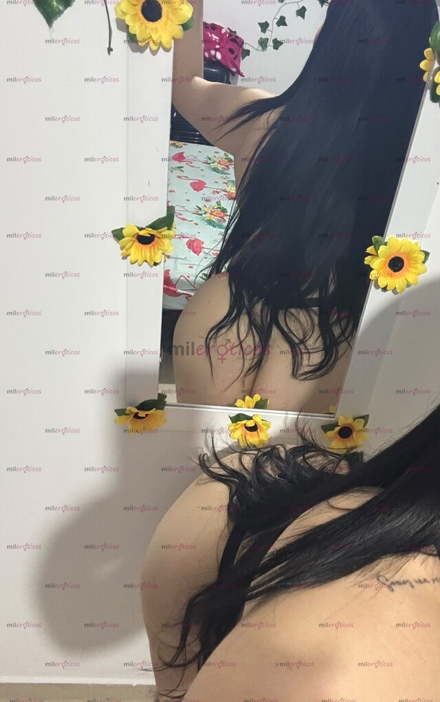 FOTOS DE TETONA HERMOSA TETAS GRANDES Y CUERPO NATURAL