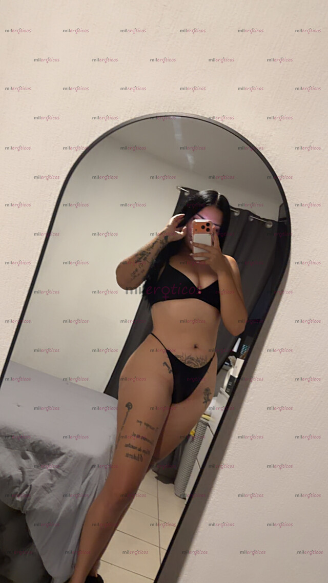 FOTOS DE HOLA MI AMOR SOY SARA UNA CHICA CULONA PELO NEGRO HÁBLAME MI AMOR