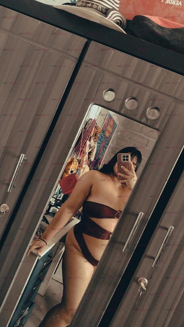 FOTOS DE HOLA MIS AMORES SOY CAMI UNA MORENA ALTA, CON UN CULO MUY RICO