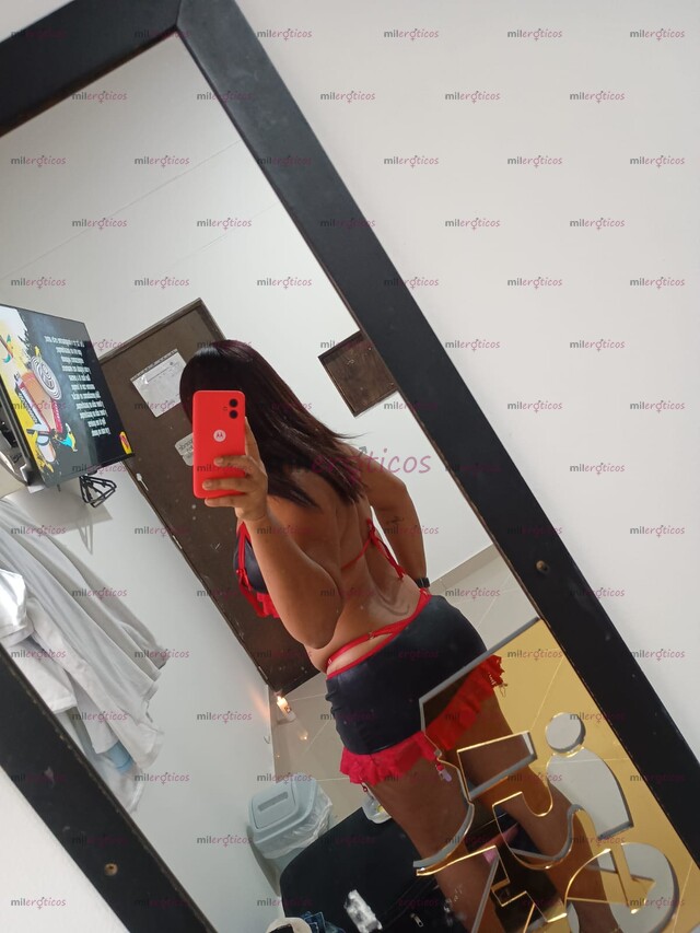 FOTOS DE LLEGANDO PAPI TU MORENA ARDIENTE CON NIFOMANA TU MEJOR ESPERIENCIA