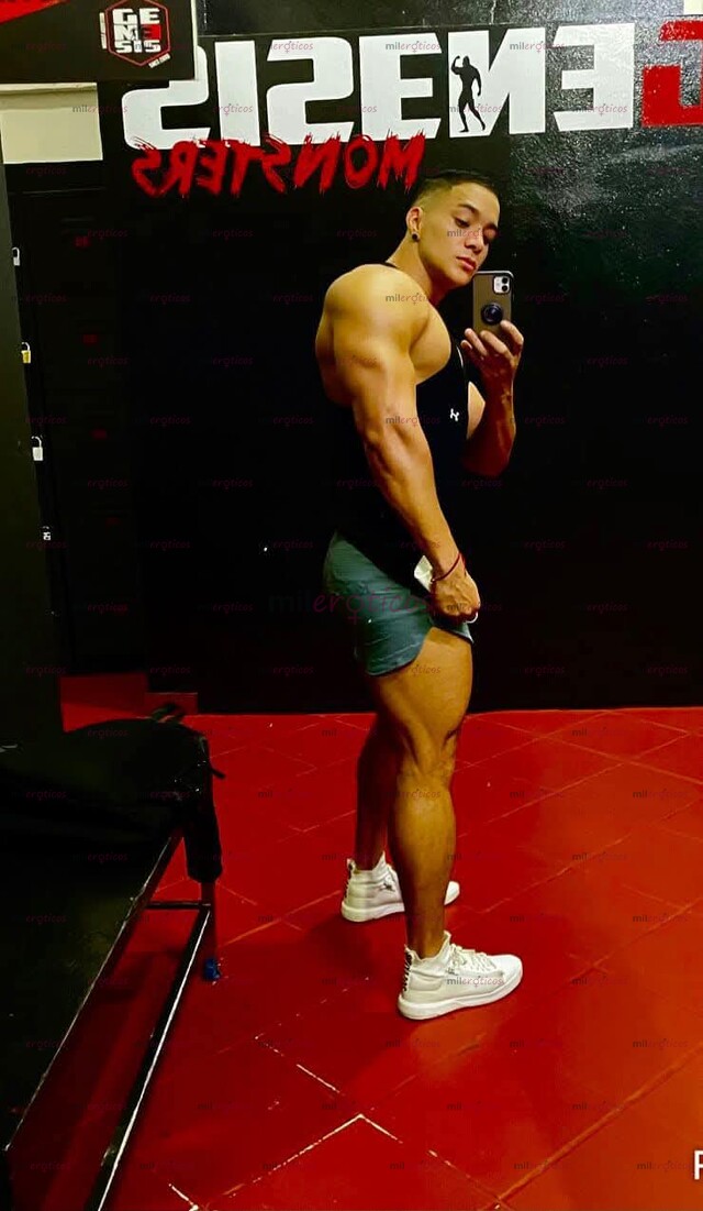 FOTOS DE HOLA MI NOMBRE ES ERIK 21 CM DE VERGA PARA TI NO TE ARREPENTIRAS
