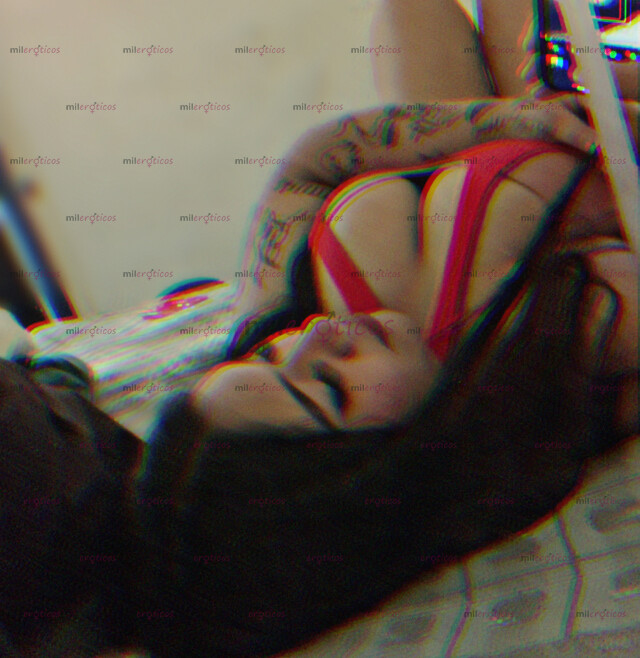 FOTOS DE SOY NAT CHICA DE 22 AÑOS DISPONIBLE PARA TI