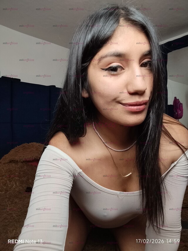 FOTOS DE CALIENTE,PUTITA CON GANAS DE SENTIR TU VERGA DENTRO DE MI ESTOY MOJADITA