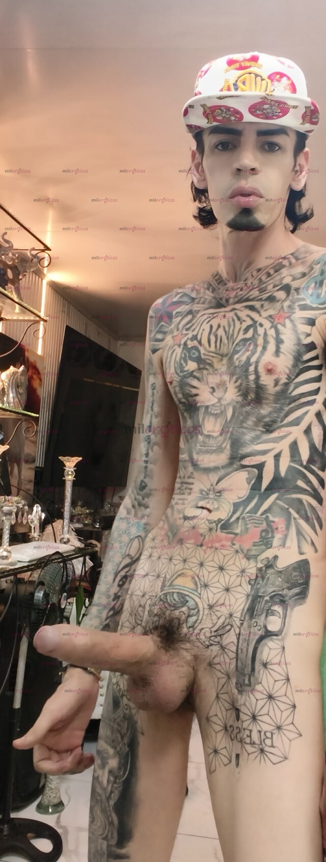 FOTOS DE FLACO VERGON ACTIVO TATUADO MORBOSO CON LUGAR