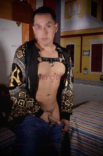FOTOS DE BUSCAS UNA VERGA RICA , GRUESA Y AGUANTADORA ?