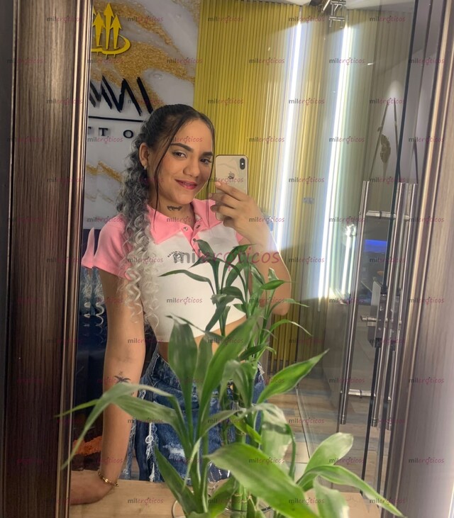FOTOS DE EMILY ADICTA AL SEXO, SIN AFÁN SEXO SIN LÍMITES, ÚLTIMO DÍA.