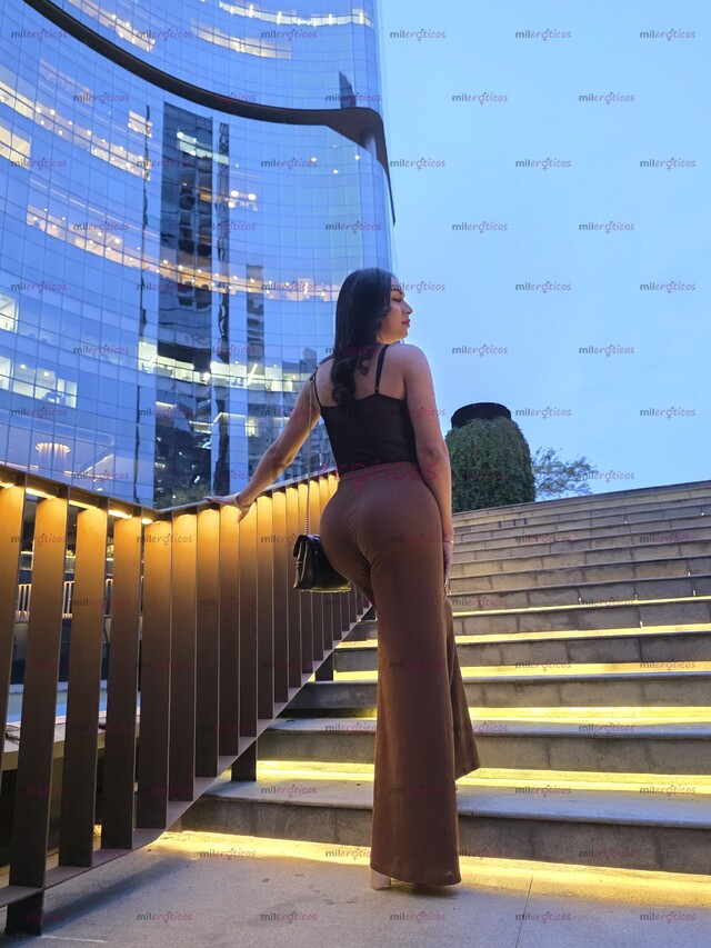 FOTOS DE TRANS GUAPA Y ELEGANTE PERO MUY CALIENTE DISPONIBLE