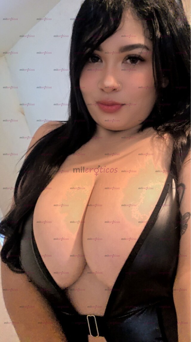 FOTOS DE LINDA CHAPARRITA VENEZOLANA SUPER SEXY CALIENTE AL FOLLAR LAS 24HRA