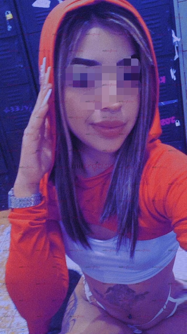 FOTOS DE SAMANTHA 19 AÑOS DELGADA JOVEN MUY AMABLE LINDA BUENA PARA MAMAR Y COJER