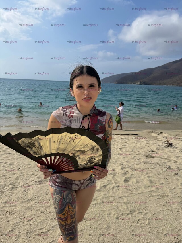 FOTOS DE PUTICA DE LUJO, SENOS PEQUEÑOS Y ROSTRO DE MUÑECA EN EL SUR DE CALI