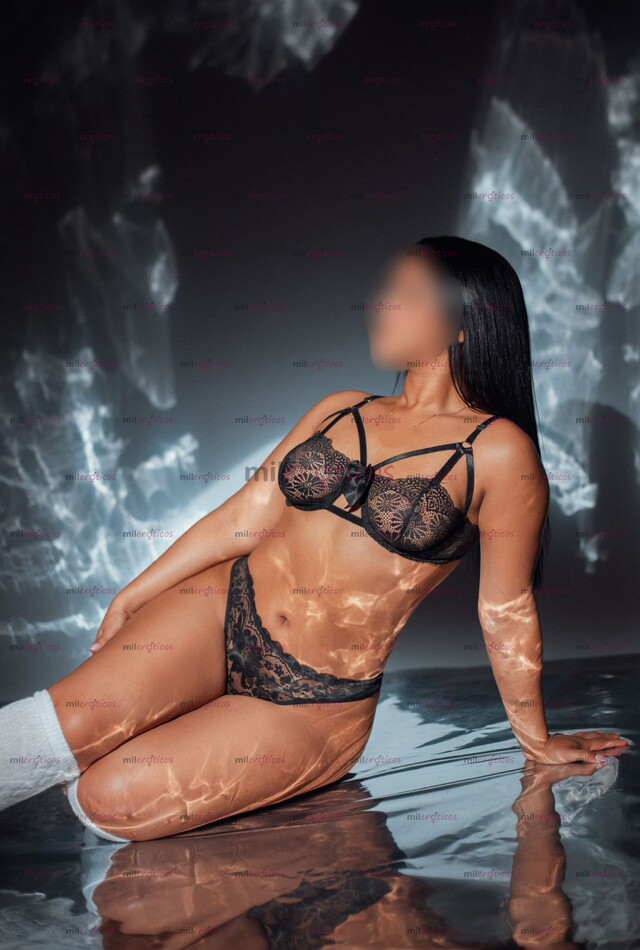 FOTOS DE KARENCITA ESCORT DE LUJO JOVENCITA COMPLACIENTE