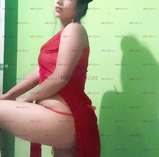 FOTOS DE CHICA BONITA, AGRADABLE, CON BONITO AROMA, CON RICOS MOVIMIENTOS DE CADERA.