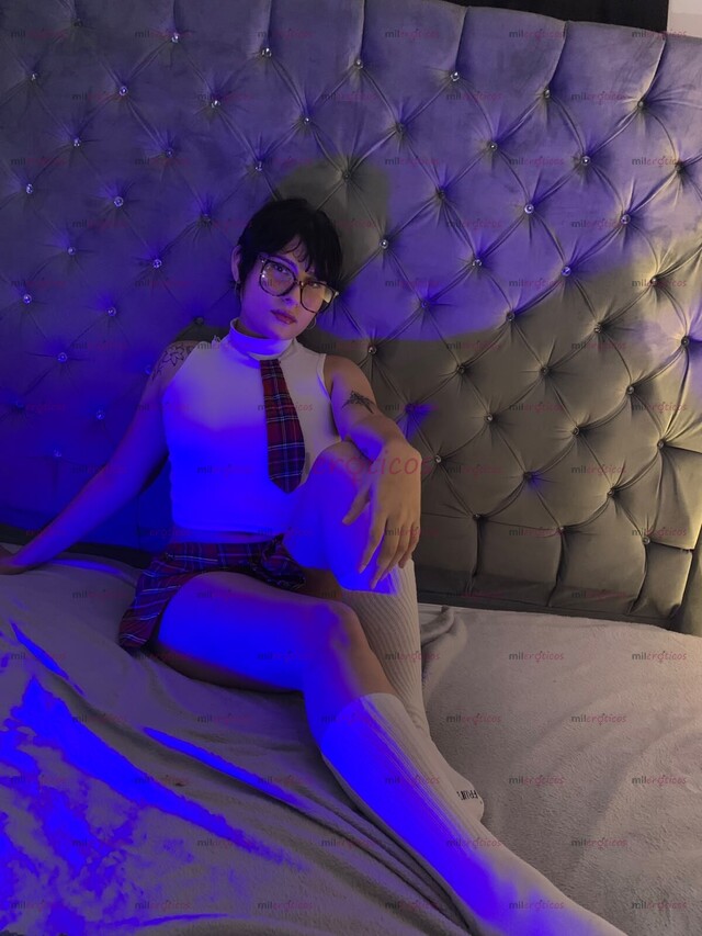 FOTOS DE HOLA, SOY DAY UNA TRAVIESA Y JUGUETONA DISPONIBLE PARA TI