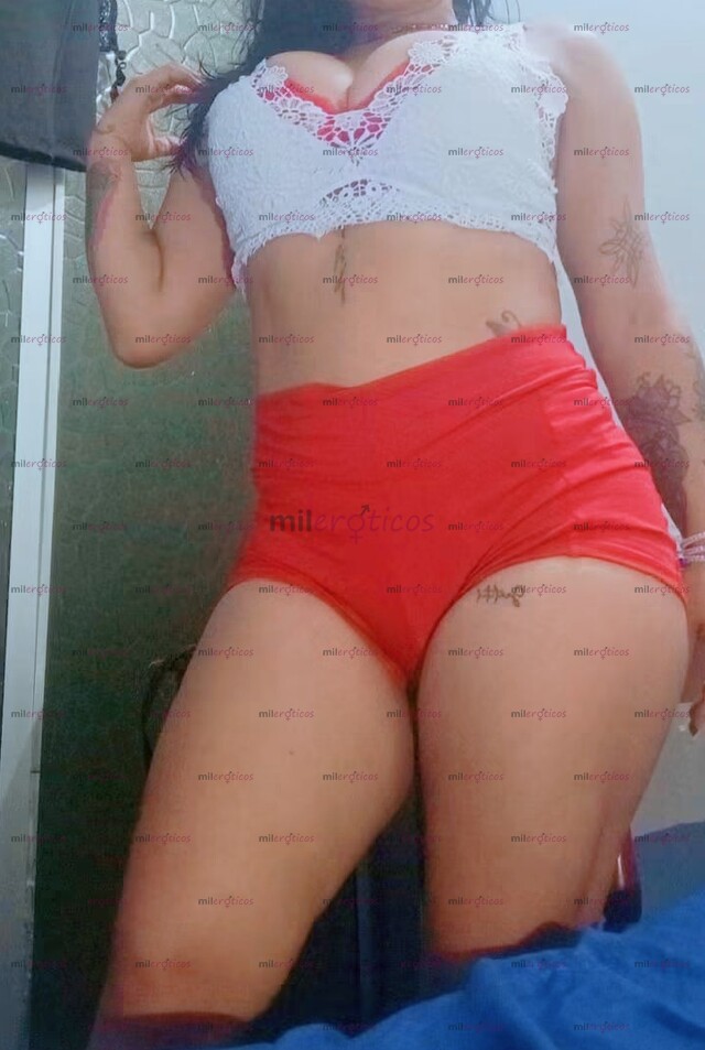 FOTOS DE MELANY CUERPO DELICADO ROSTRO ANGELICAL EDUCACIÓN ELEGANCIA MARCA LA DIFERENCIA