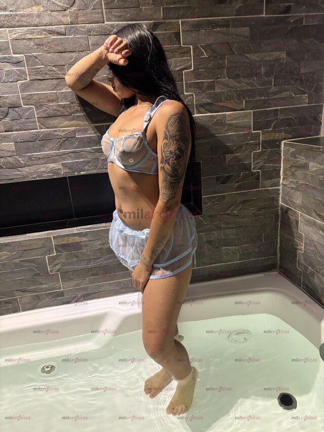 FOTOS DE ACTIVA SOFÍA SCORT EXCLUSIVA DELGADA, SEXY Y COMPLACIENTE