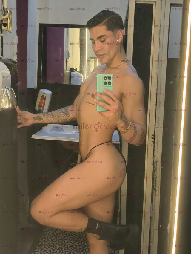 FOTOS DE GIAN REGIO CHAVITO VERGON Y CULON TRATO VIP PARA SOLVENTE$