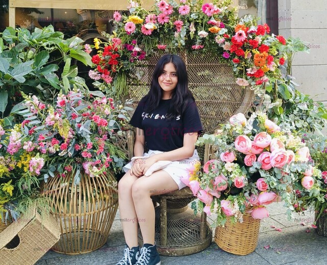 FOTOS DE SOY UNA CHAVA SUPER COQUETA, AMABLE, ALEGRE CON SUPER BUENA ACTITUD Y TODAS LAS