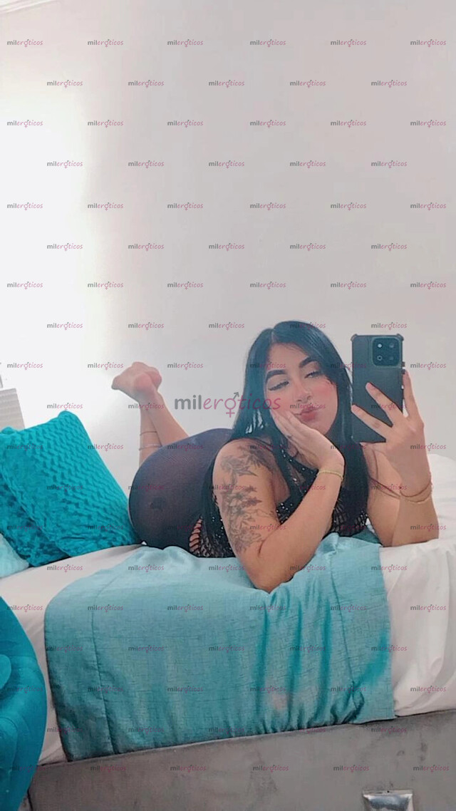 FOTOS DE ESTRECHITA TU MORENITA HERMOSA EN LA CAMA ARRECHA