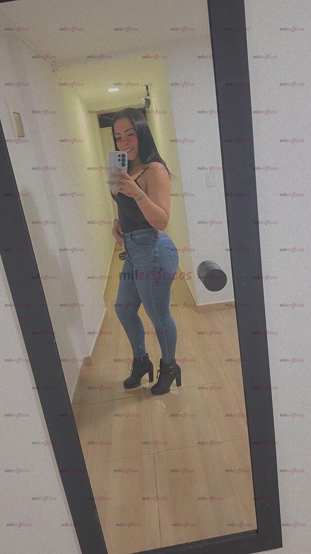 FOTOS DE LINDA VENEZONALA NUEVA VENGO A COMPALCERTE