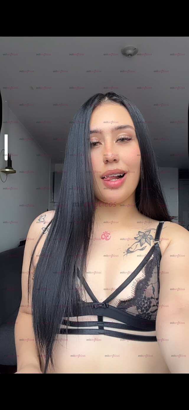 FOTOS DE TU PELINEGRA CONSENTIDA Y CALIENTE YA LLEGÓ