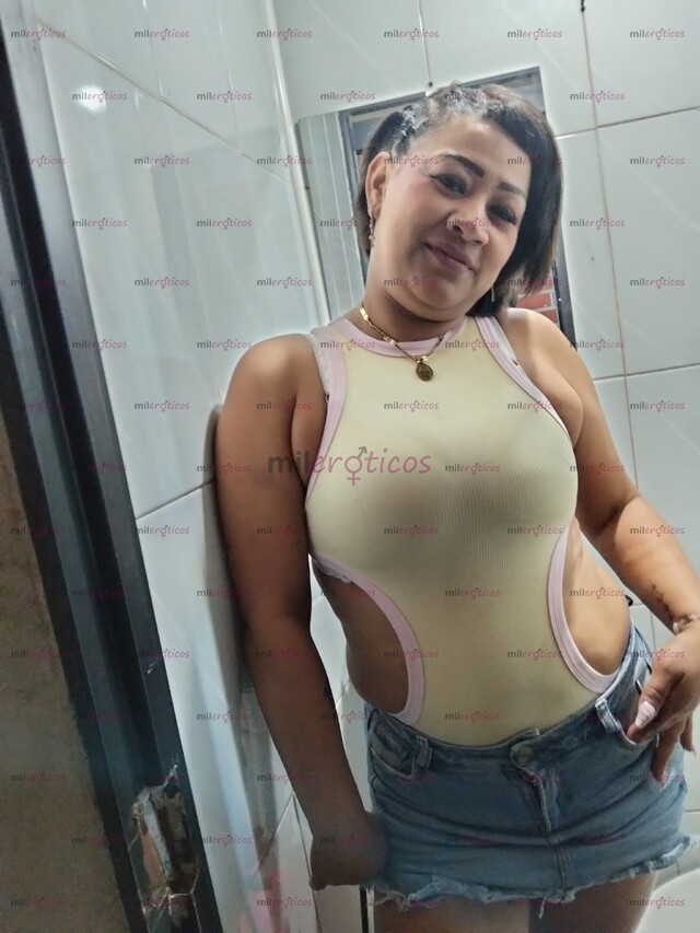 FOTOS DE NINFOMANA QUIERE PENE, HAGO DE TODO PARA COMPLACERTE